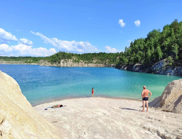 Рівненські Мальдіви: бірюзова оаза посеред поліських лісів