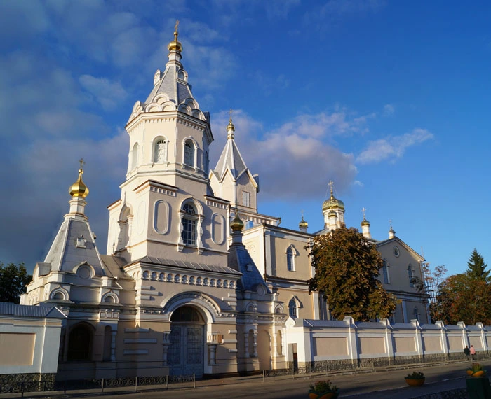 Свято-Троїцький жіночий монастир